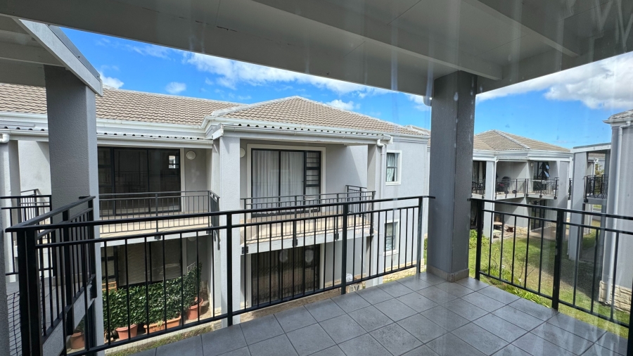 2 Bedroom Property for Sale in Heritage Park Western Cape